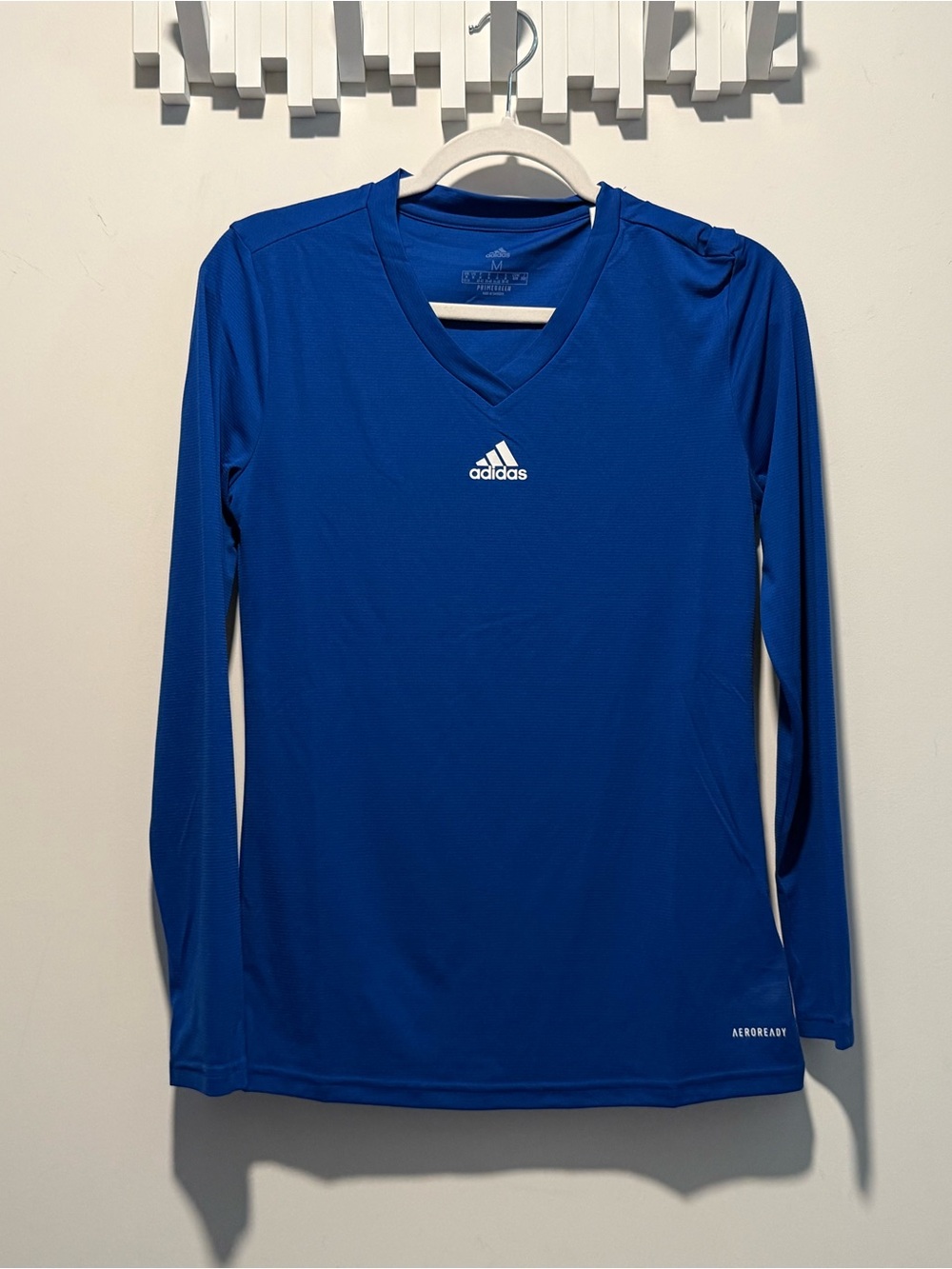 adidas Women’s Long-Sleeve AEROREADY V-Neck Top - Blue